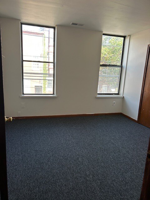 236 Christian St, Unit 2nd Floor in Philadelphia, PA - Foto de edificio