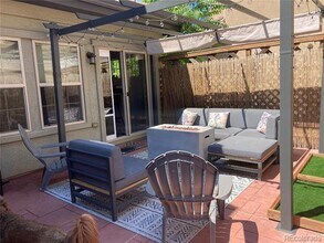 2244 Valentia St in Denver, CO - Building Photo - Building Photo
