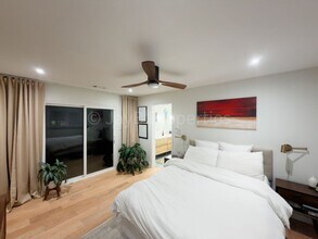 3169 Cloverhurst Dr in East Point, GA - Building Photo - Building Photo