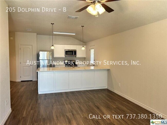 205 Dolphin Dr in Temple, TX - Building Photo - Building Photo
