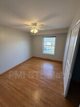 3900 Randhall Dr in St. Louis, MO - Foto de edificio - Building Photo