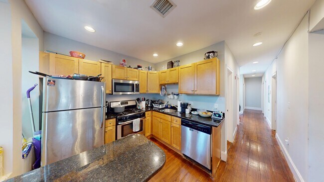 16 Sewall St, Unit 3