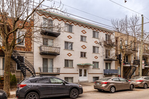 5490 8E Av in Montréal, QC - Building Photo