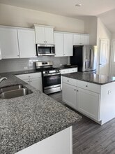 4508 Hiddenite Rd in Aubrey, TX - Building Photo - Building Photo