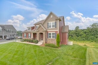 598 Bleeker St in Charlottesville, VA - Building Photo - Building Photo