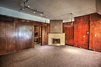 222 E Aurora St in Ironwood, MI - Building Photo - Building Photo