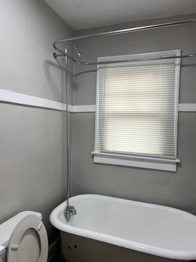 property at 1114 N Gale St