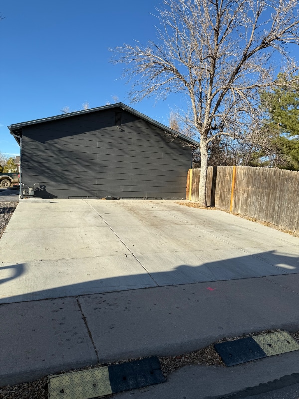 11175 Dexter Dr in Thornton, CO - Foto de edificio - Building Photo