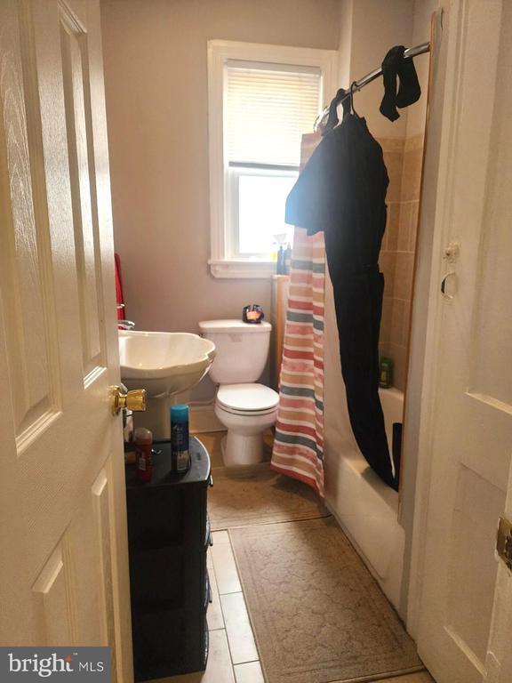 property at 4043 Spring Garden St
