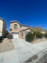5846 W Agate Ave in Las Vegas, NV - Building Photo - Building Photo