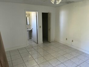 2737 SE Helms Ave in Port St. Lucie, FL - Building Photo - Building Photo