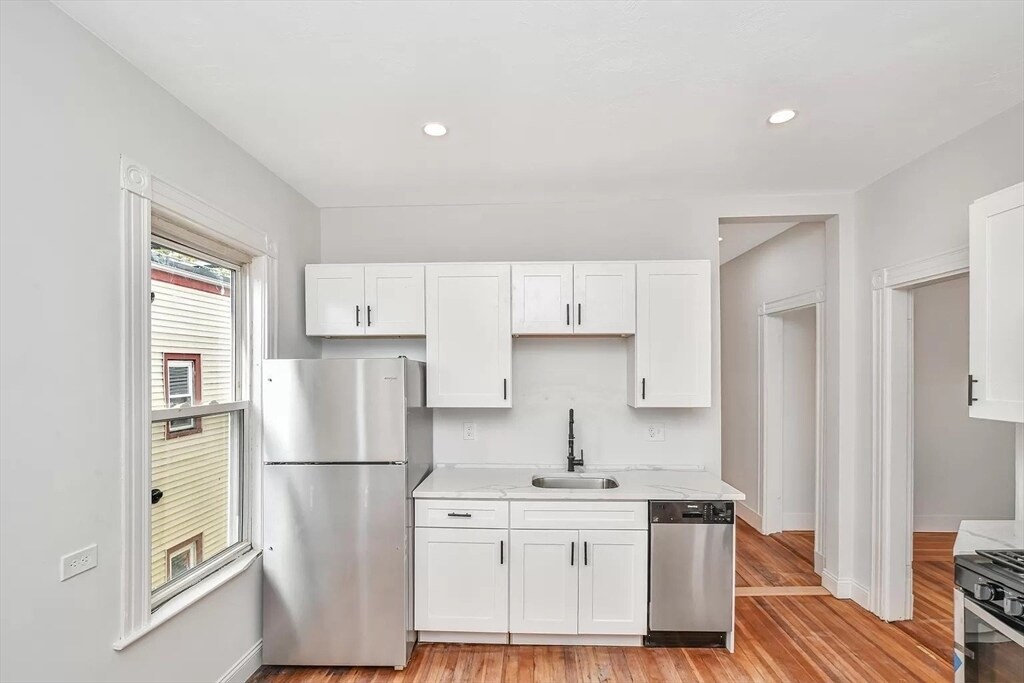 41 Dix St in Boston, MA - Building Photo