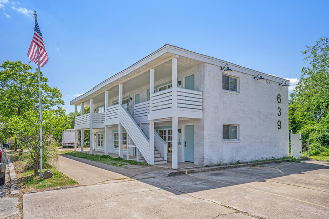 Bay Haven in Norfolk, VA - Building Photo - Building Photo