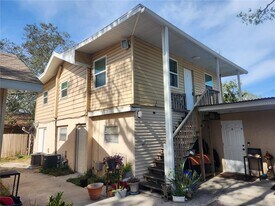 2117 5th St in Sarasota, FL - Building Photo