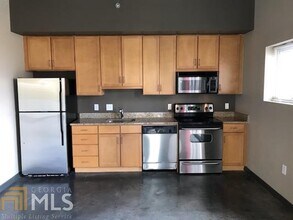 620 Glen Iris Dr NE-Unit -207 in Atlanta, GA - Building Photo - Building Photo