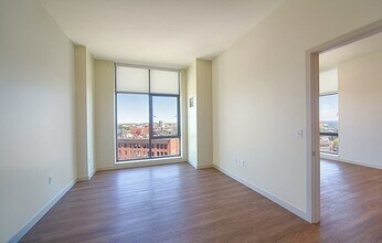 1 Canal St, Unit 1105 in Boston, MA - Building Photo - Building Photo