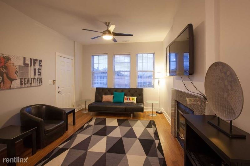 1535 N Campbell Ave-Unit -# 3 in Chicago, IL - Building Photo