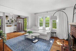 109 Grandview Ave in White Plains, NY - Building Photo