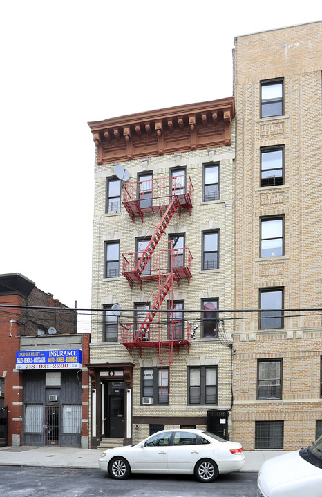 1734 Victor St in Bronx, NY - Building Photo