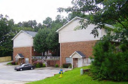 Chapel Hill Apartments in Vestavia Hills, AL - Building Photo