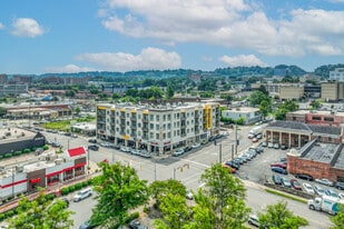 The Waites in Birmingham, AL - Building Photo