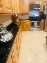 28 Purdue Rd in Glen Cove, NY - Building Photo - Building Photo