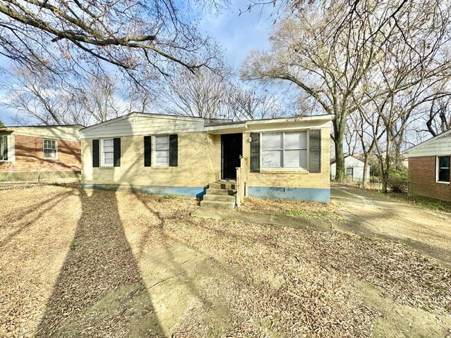 3462 Mark Twain St in Memphis, TN - Building Photo - Building Photo