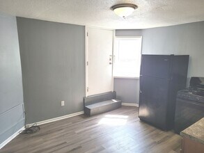 1710-14 Bradford in Milwaukee, WI - Building Photo - Interior Photo