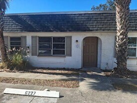 6227 Harrison St in New Port Richey, FL - Building Photo