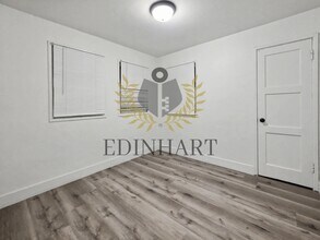 1838 Monterey St in Bakersfield, CA - Building Photo - Building Photo