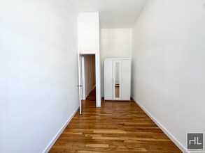 BROADWAY in New York, NY - Building Photo - Building Photo