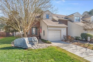 4709 Kempsville Greens Pky in Virginia Beach, VA - Building Photo