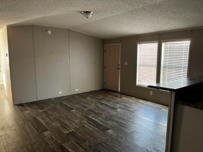 411 Medford St in Orangeburg, SC - Foto de edificio - Building Photo