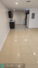 6108 SW 40th St-Unit -2 in Miramar, FL - Building Photo - Building Photo