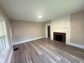 320 Lockerbie St in Mooresville, IN - Building Photo - Building Photo