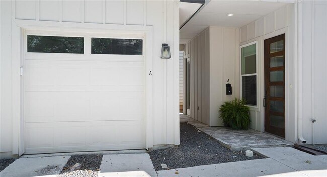 607 E 49th St in Austin, TX - Building Photo - Building Photo