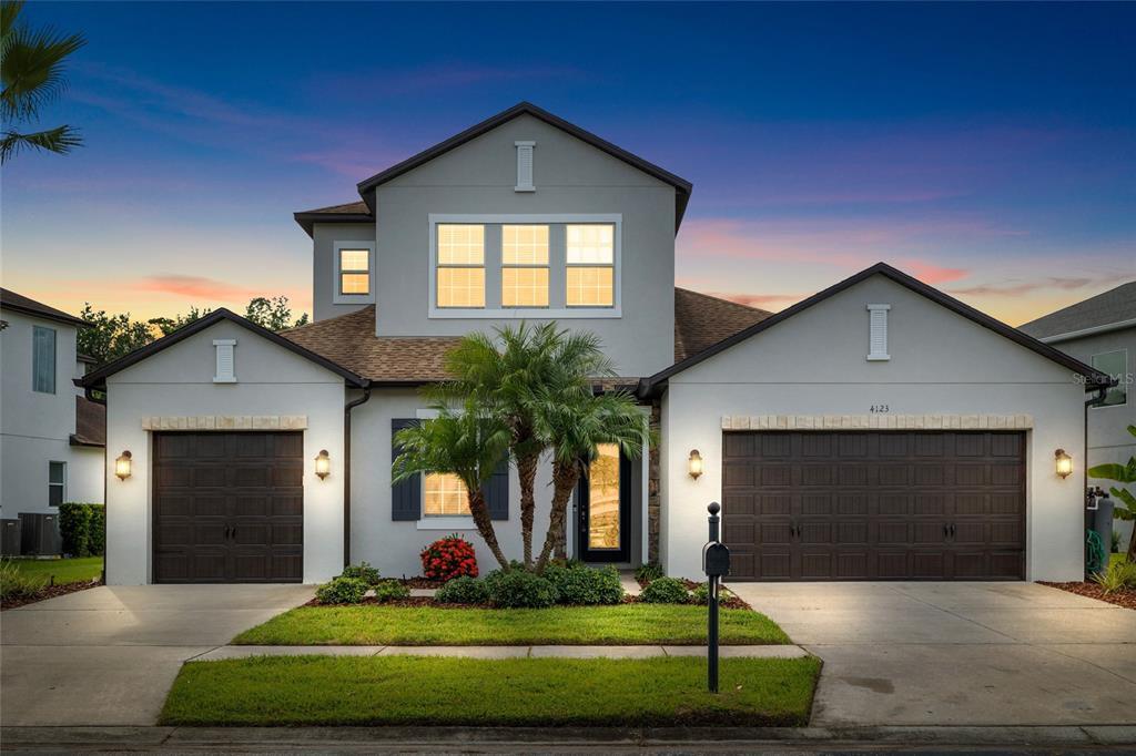 4123 Windcrest Dr in Zephyrhills, FL - Building Photo