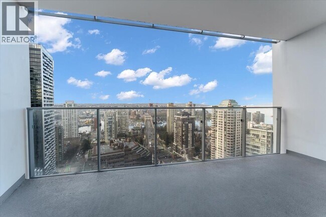 1289 Hornby St in Vancouver, BC - Building Photo - Building Photo