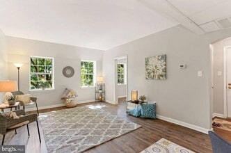 1774 N Troy St, Unit 721 in Arlington, VA - Building Photo - Building Photo