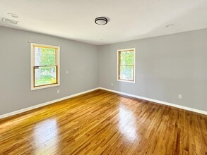 499 Paramus Rd in Paramus, NJ - Building Photo - Building Photo