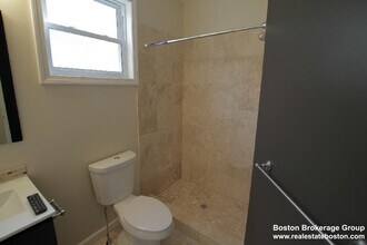 10 Chester St, Unit 2 in Boston, MA - Building Photo - Building Photo