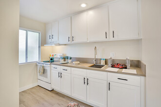 Clearwater Apartments in Paramount, CA - Building Photo - Interior Photo