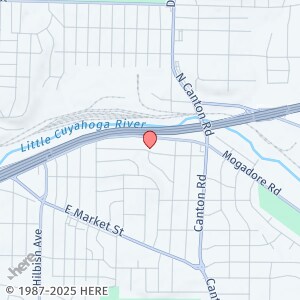 2349 Bellfield Ave in Akron, OH - Building Photo