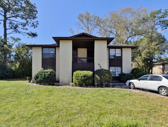 property at 478 Bentwood Ln