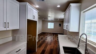 3454 Wallace St in Jurupa Valley, CA - Building Photo - Building Photo