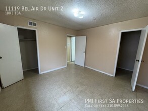 11119 Belair Dr in San Antonio, TX - Building Photo - Building Photo