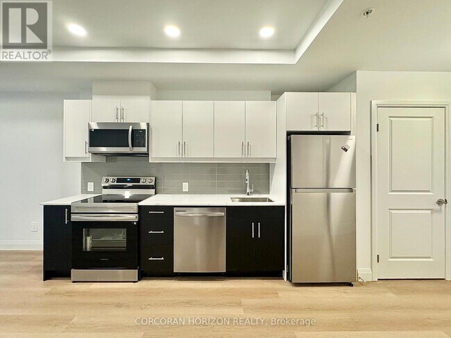 1333 Weber St E in Kitchener, ON - Building Photo - Building Photo