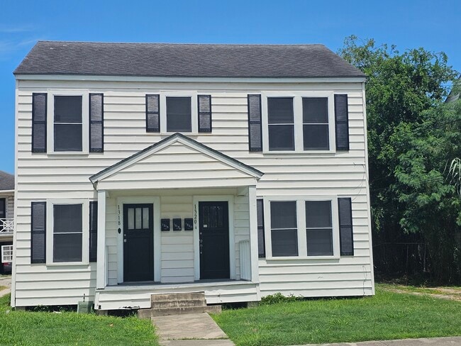 property at 1318 6th St