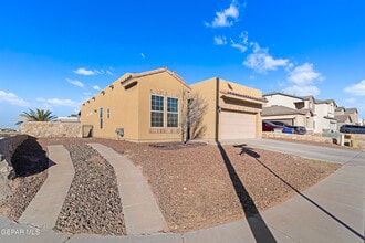 14829 Sunny Land Ave in El Paso, TX - Building Photo - Building Photo