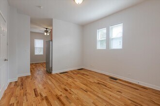 1234 W 49th Pl in Chicago, IL - Building Photo - Building Photo